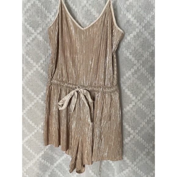 Victoria's Secret Gold V Neck Plisse Romper Small Fairytale Metallic Fantasy - Picture 3 of 6